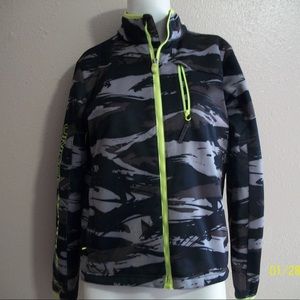 Camo UA Jacket Sz YXL